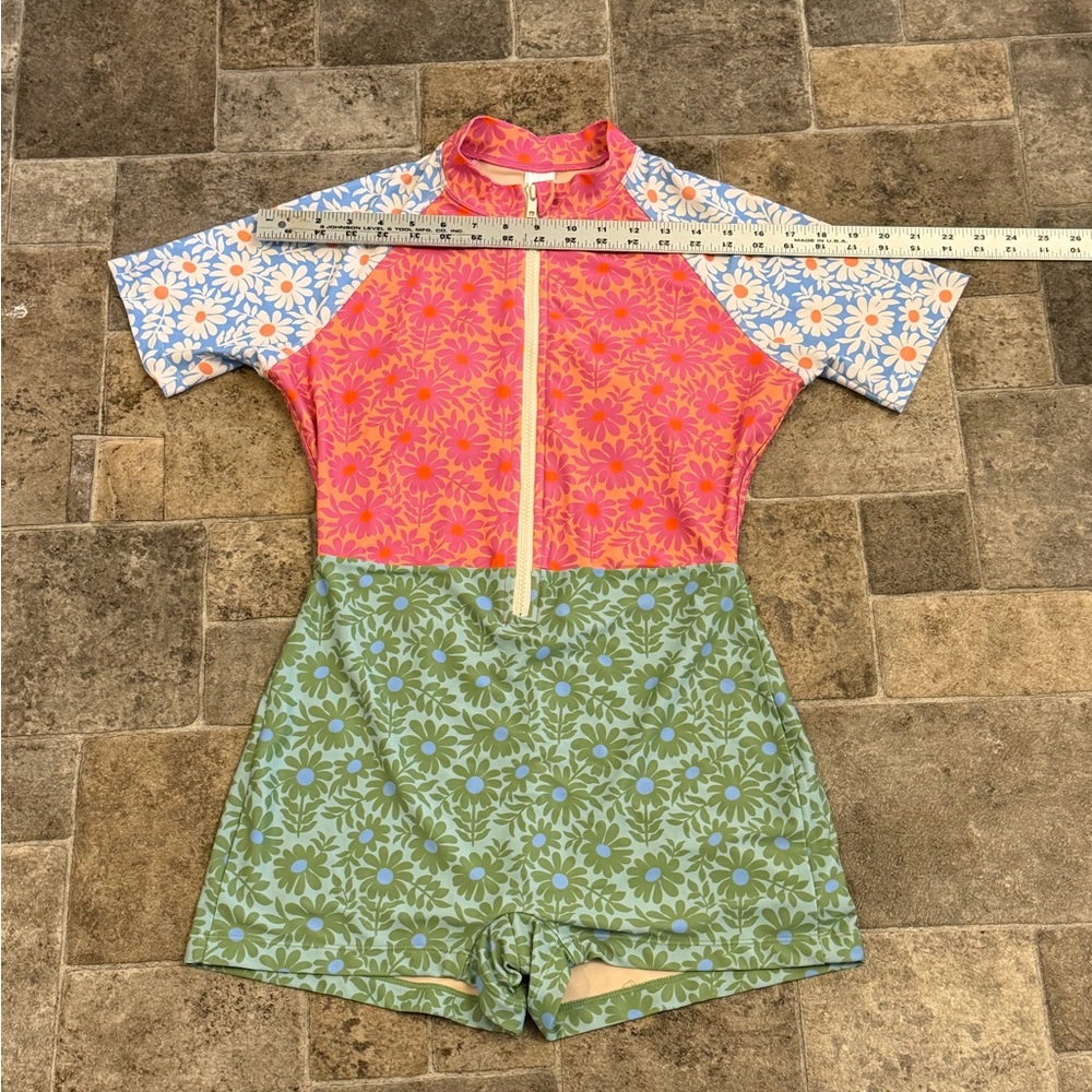 Lime Ricki Retro Rash Guard - NWOT ✨ - Picture 8 of 11